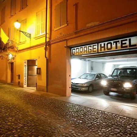 Hotel Cervetta 5