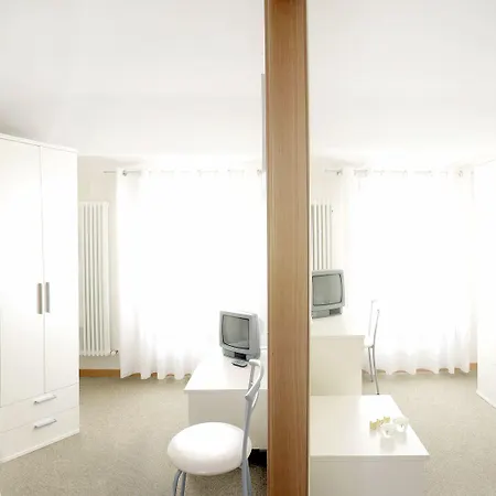 Ξενοδοχείο Cervetta 5 3*