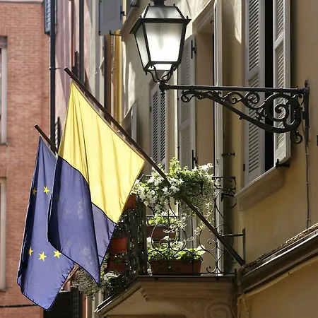 Ξενοδοχείο Cervetta 5 3*