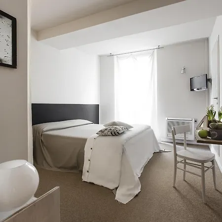 Ξενοδοχείο Cervetta 5