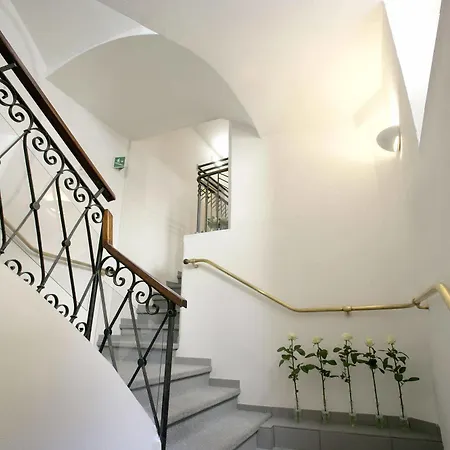 Hotel Cervetta 5 Modena