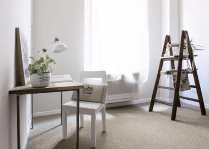 瑟维塔5号酒店 3* 摩德纳